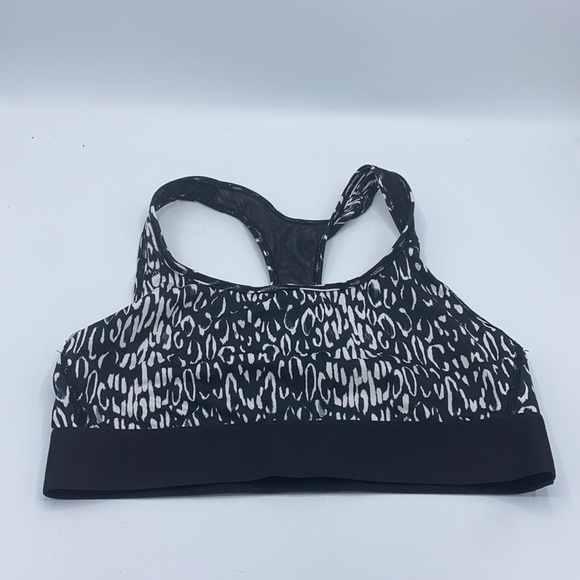 Victoria’s Secret “the player” sports bra size medium. - Picture 1 of 4